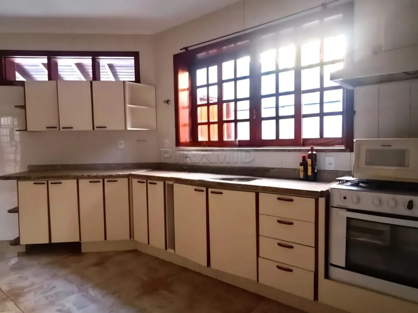 Alugar Casa / Padr&atilde;o em Ribeir&atilde;o Preto R$ 6.000,00 - Foto 19