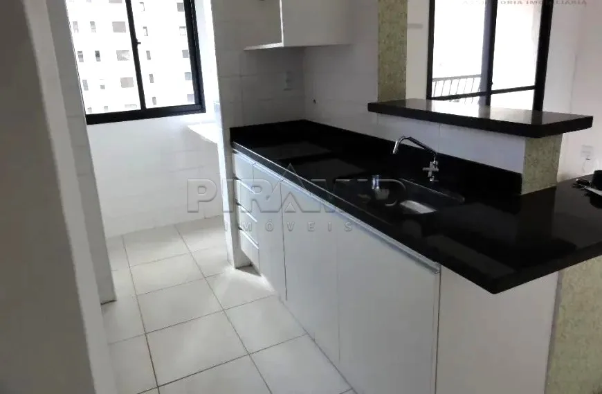 Alugar Apartamento / Padr&atilde;o em Ribeir&atilde;o Preto R$ 1.750,00 - Foto 4