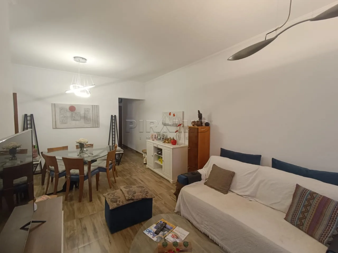 Comprar Apartamento / Padr&atilde;o em Ribeir&atilde;o Preto R$ 385.000,00 - Foto 3