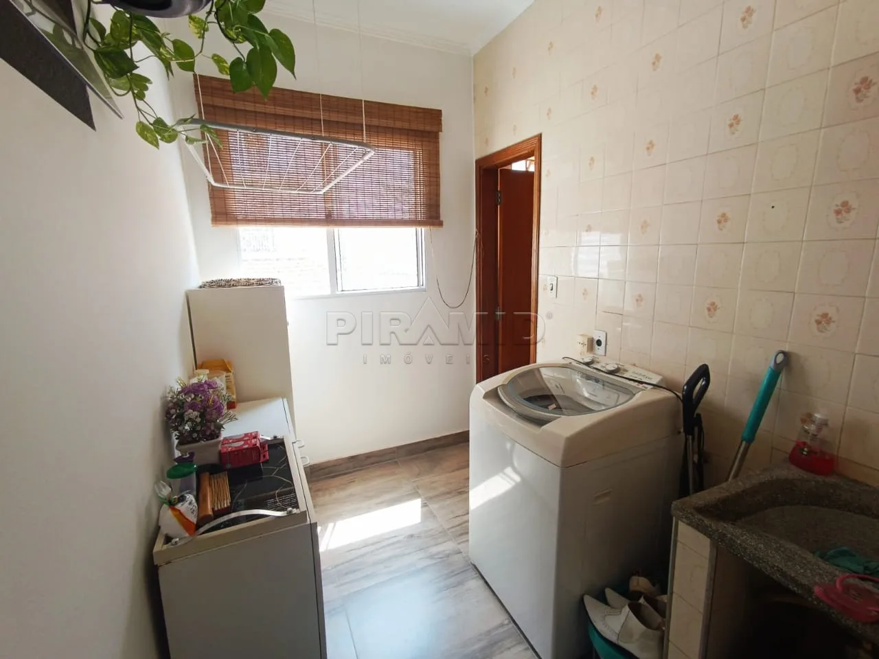 Comprar Apartamento / Padr&atilde;o em Ribeir&atilde;o Preto R$ 385.000,00 - Foto 6