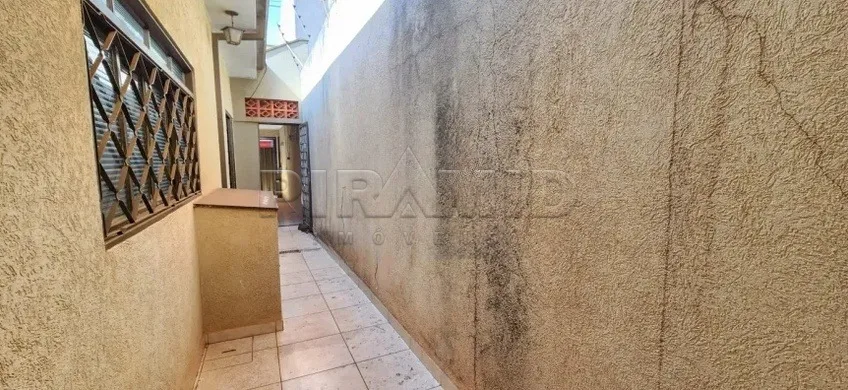 Alugar Casa / Padr&atilde;o em Ribeir&atilde;o Preto R$ 1.600,00 - Foto 4