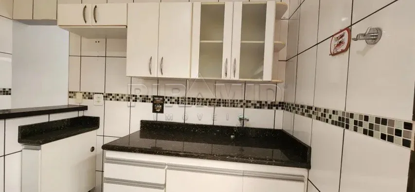 Alugar Casa / Padr&atilde;o em Ribeir&atilde;o Preto R$ 1.600,00 - Foto 18