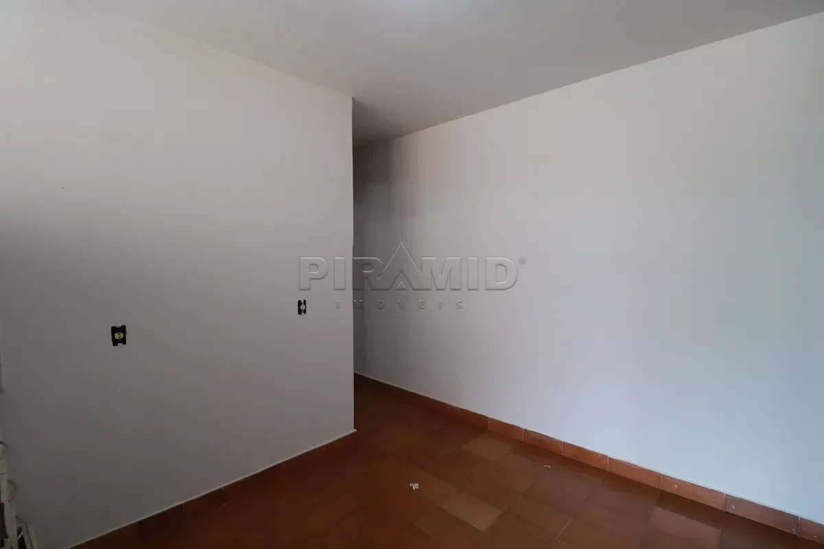Alugar Casa / Padr&atilde;o em Ribeir&atilde;o Preto R$ 1.700,00 - Foto 5