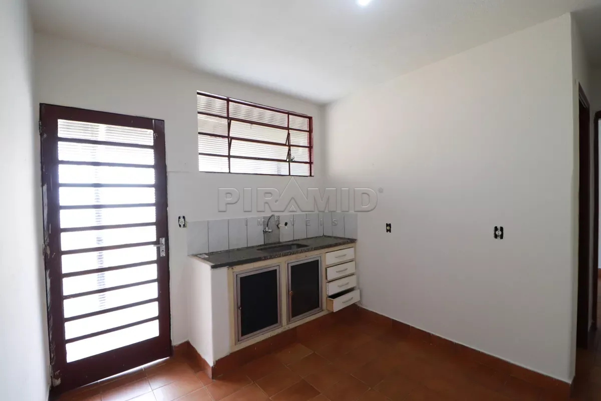 Alugar Casa / Padr&atilde;o em Ribeir&atilde;o Preto R$ 1.700,00 - Foto 13