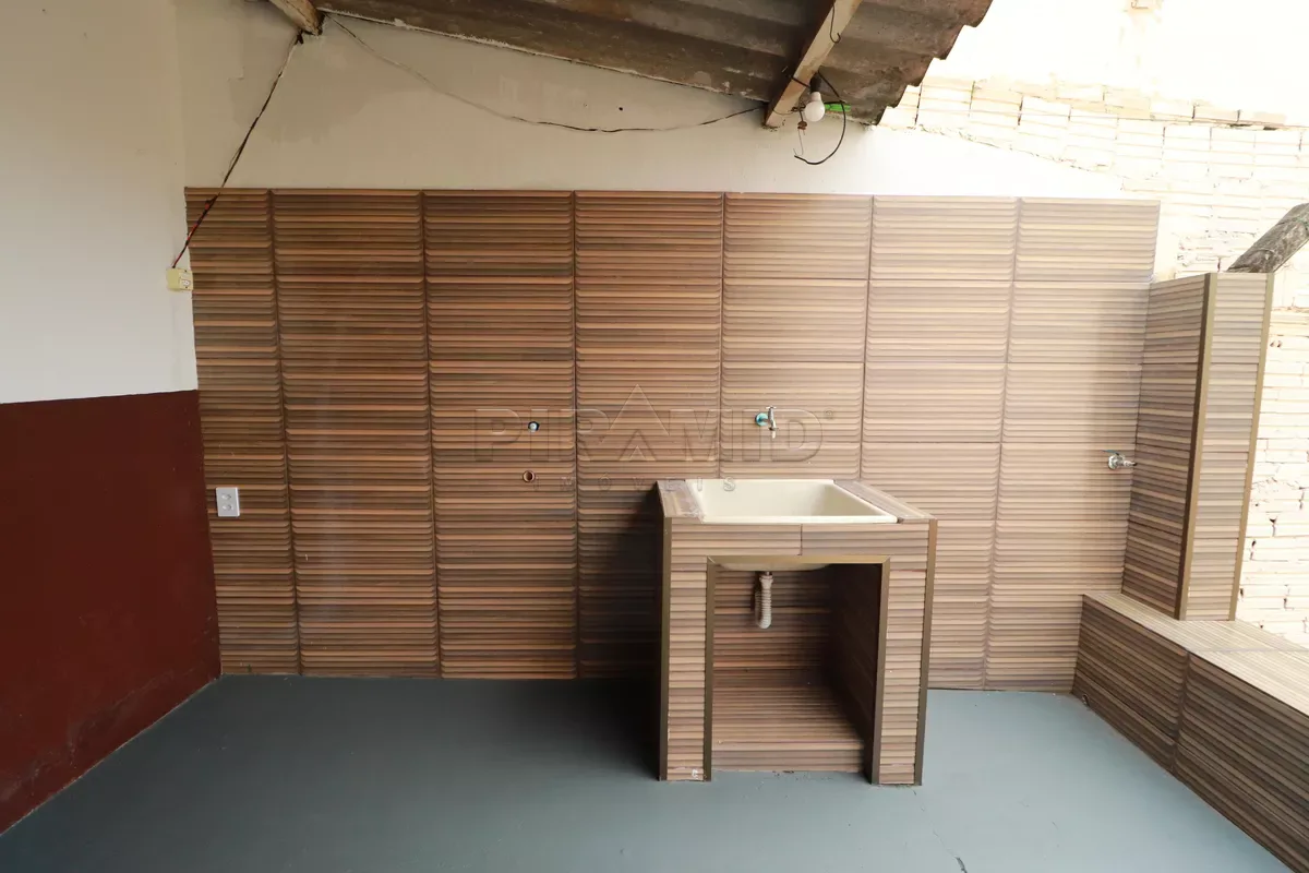 Alugar Casa / Padr&atilde;o em Ribeir&atilde;o Preto R$ 1.700,00 - Foto 17