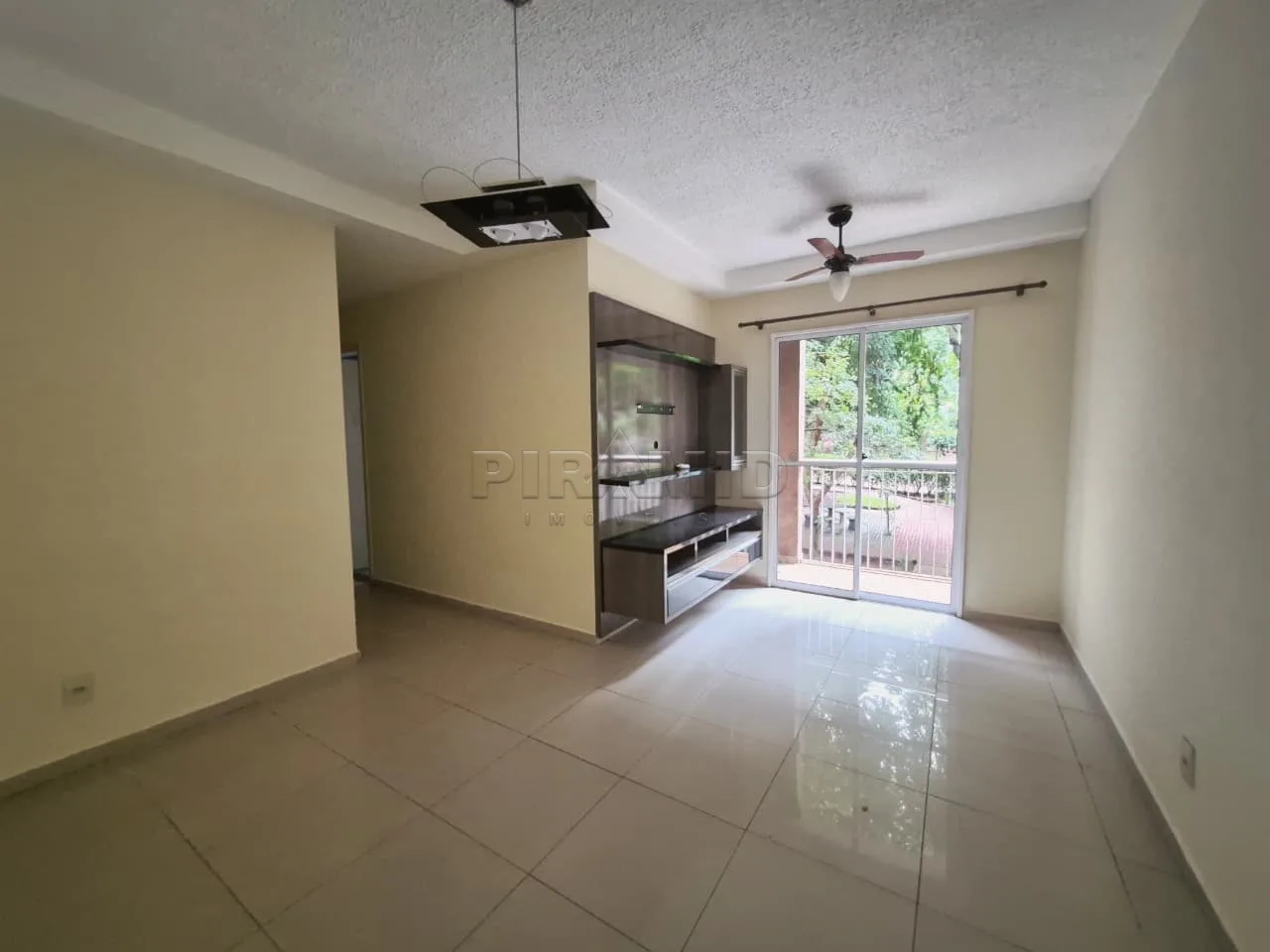 Comprar Apartamento / Padr&atilde;o em Ribeir&atilde;o Preto R$ 310.000,00 - Foto 2