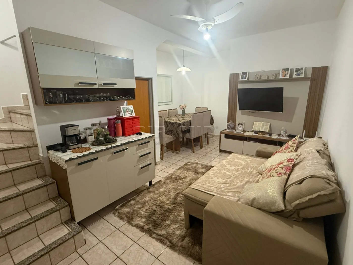 Alugar Casa / Condom&iacute;nio em Ribeir&atilde;o Preto R$ 1.550,00 - Foto 1