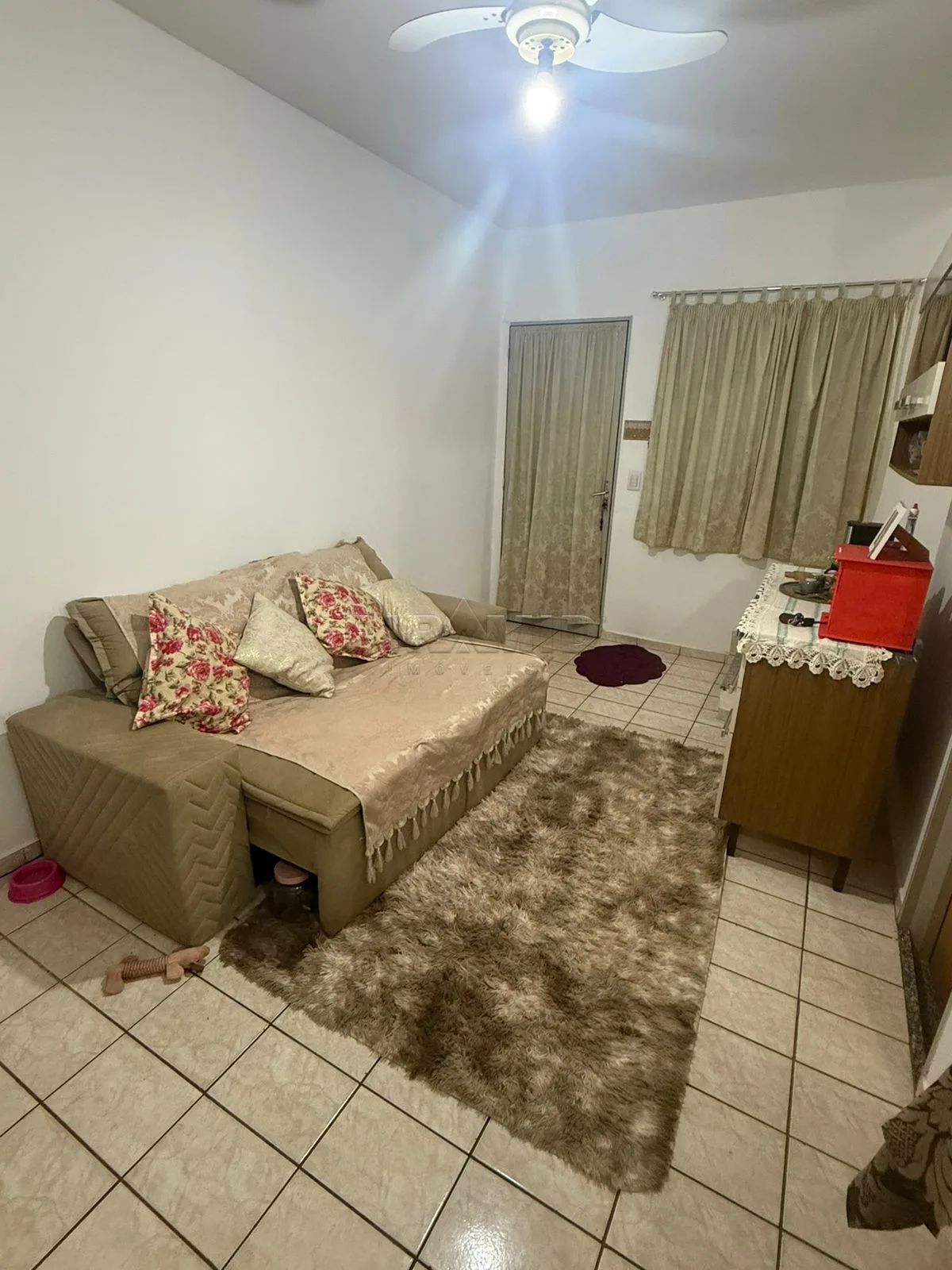 Alugar Casa / Condom&iacute;nio em Ribeir&atilde;o Preto R$ 1.550,00 - Foto 3