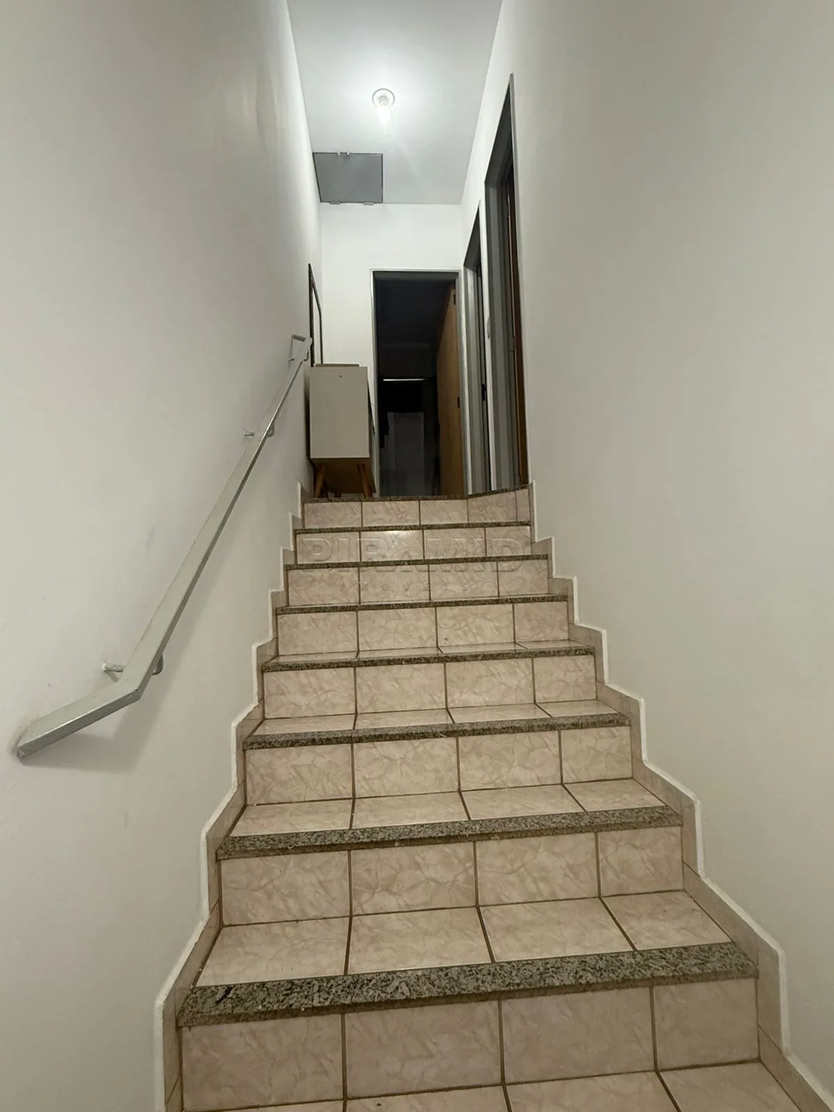 Alugar Casa / Condom&iacute;nio em Ribeir&atilde;o Preto R$ 1.550,00 - Foto 18