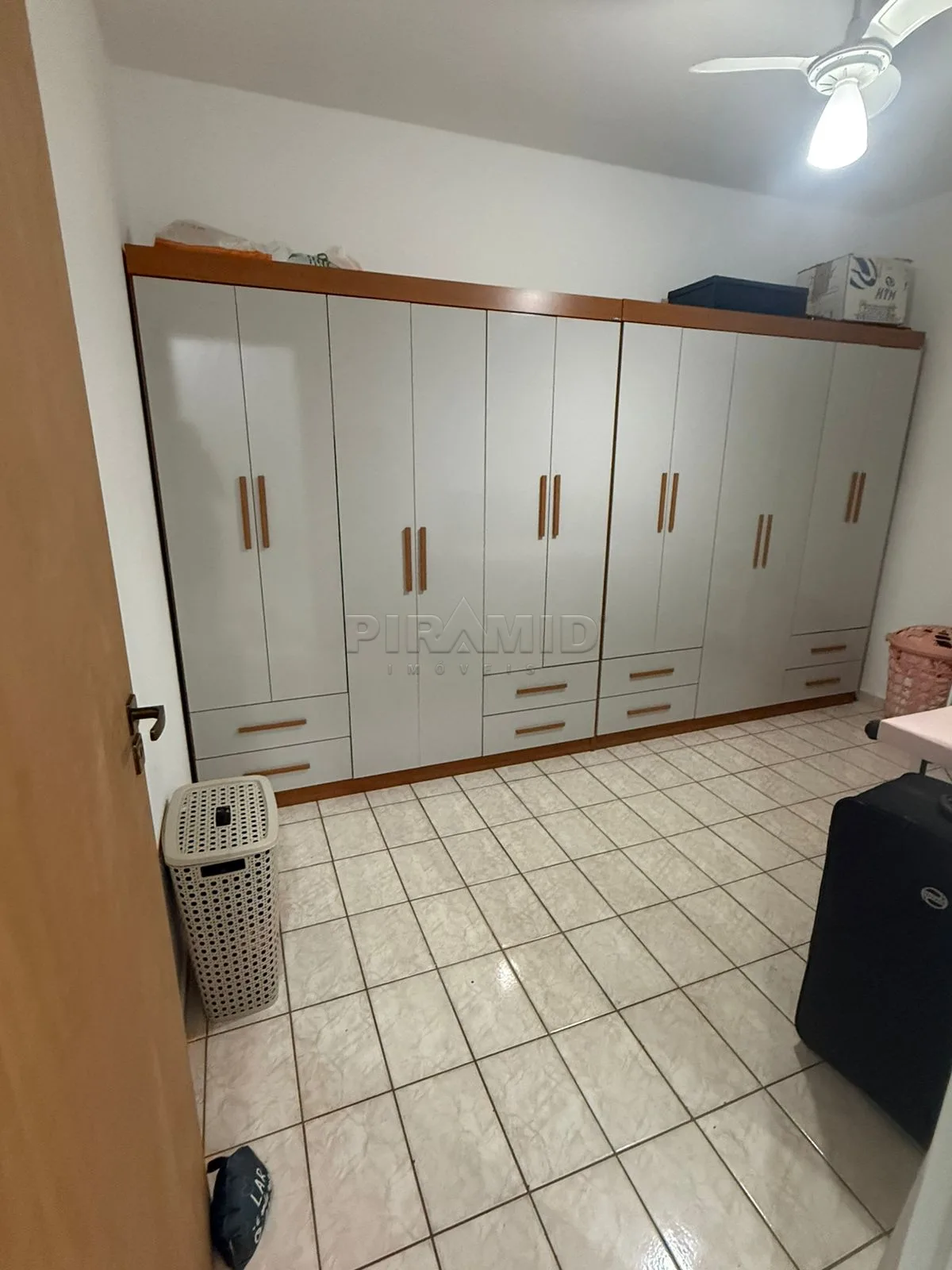 Alugar Casa / Condom&iacute;nio em Ribeir&atilde;o Preto R$ 1.550,00 - Foto 22