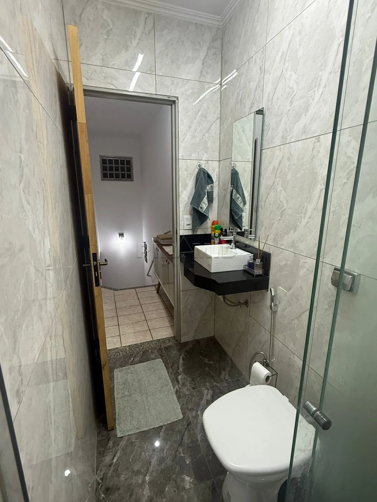 Alugar Casa / Condom&iacute;nio em Ribeir&atilde;o Preto R$ 1.550,00 - Foto 27