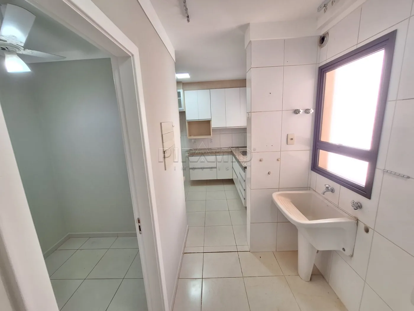 Alugar Apartamento / Padr&atilde;o em Ribeir&atilde;o Preto R$ 3.800,00 - Foto 23