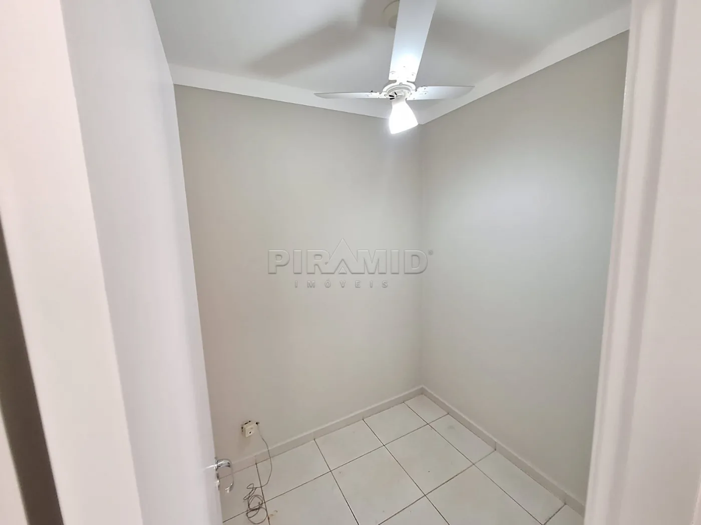 Alugar Apartamento / Padr&atilde;o em Ribeir&atilde;o Preto R$ 3.800,00 - Foto 24