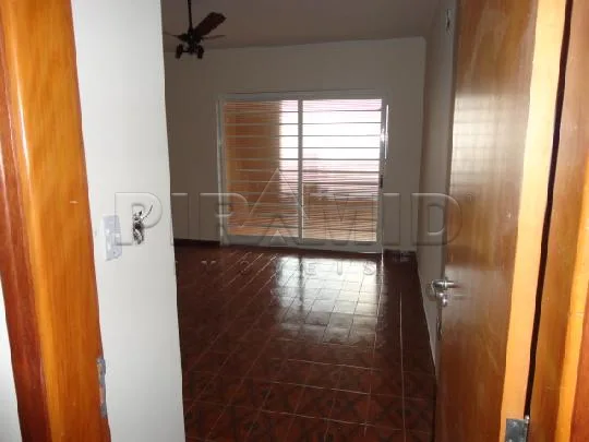 Alugar Comercial / Sala em Ribeir&atilde;o Preto R$ 1.100,00 - Foto 2