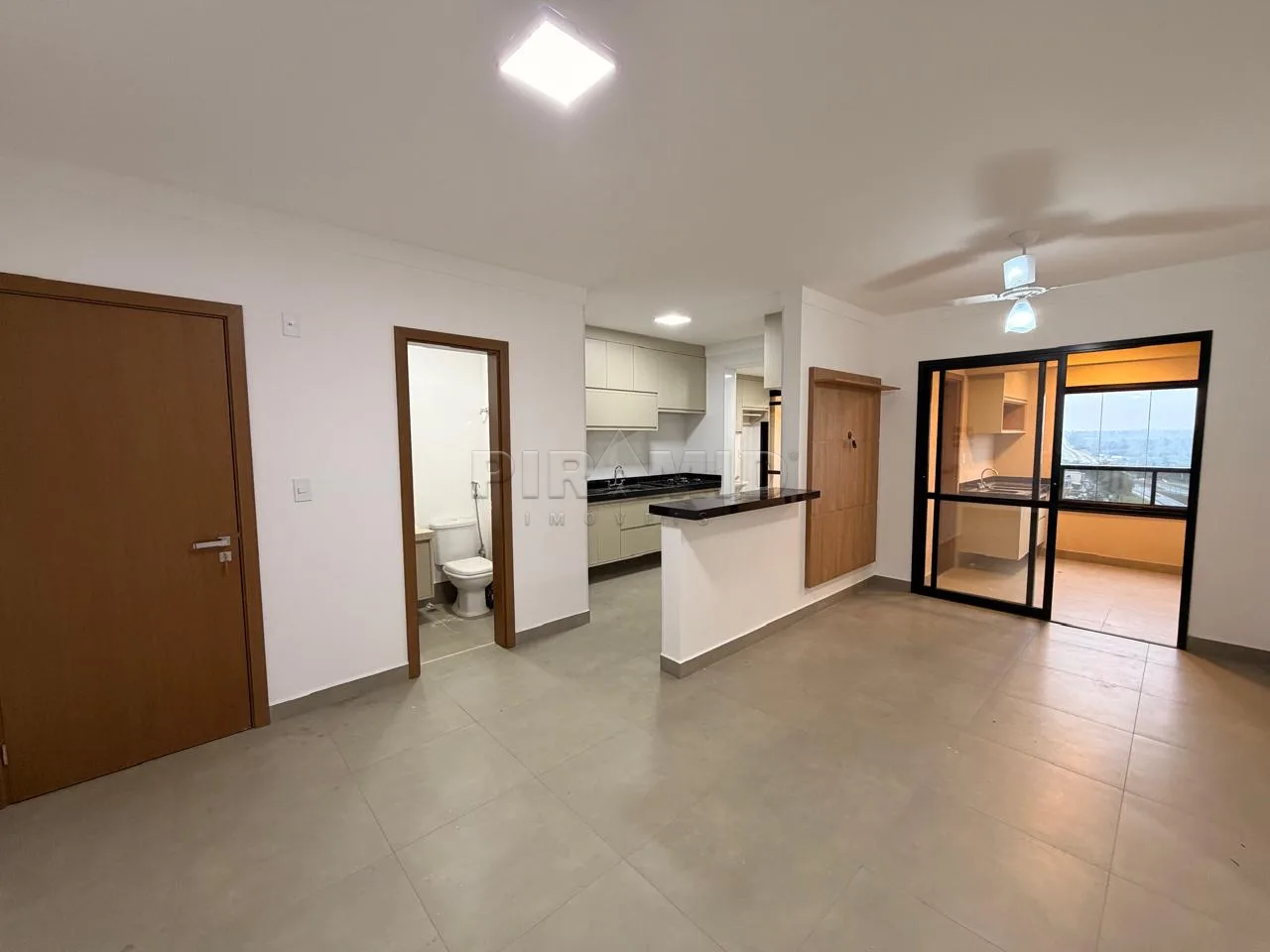 Alugar Apartamento / Padr&atilde;o em Ribeir&atilde;o Preto R$ 4.500,00 - Foto 1