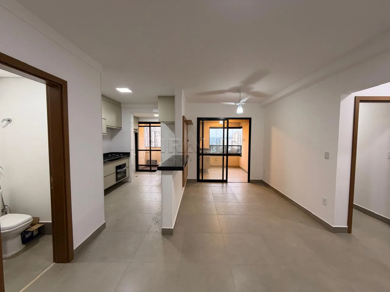 Alugar Apartamento / Padr&atilde;o em Ribeir&atilde;o Preto R$ 4.500,00 - Foto 2