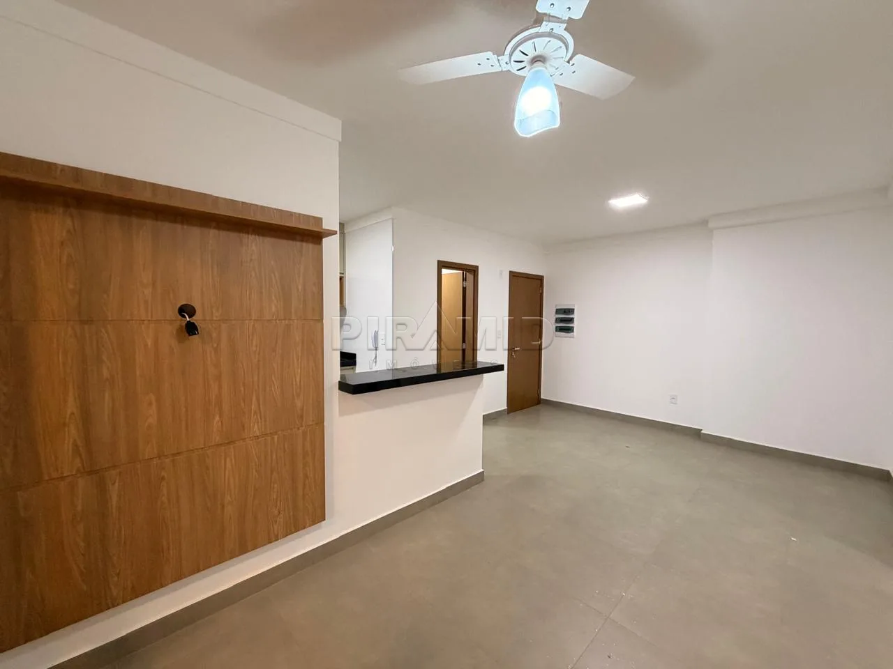 Alugar Apartamento / Padr&atilde;o em Ribeir&atilde;o Preto R$ 4.500,00 - Foto 3