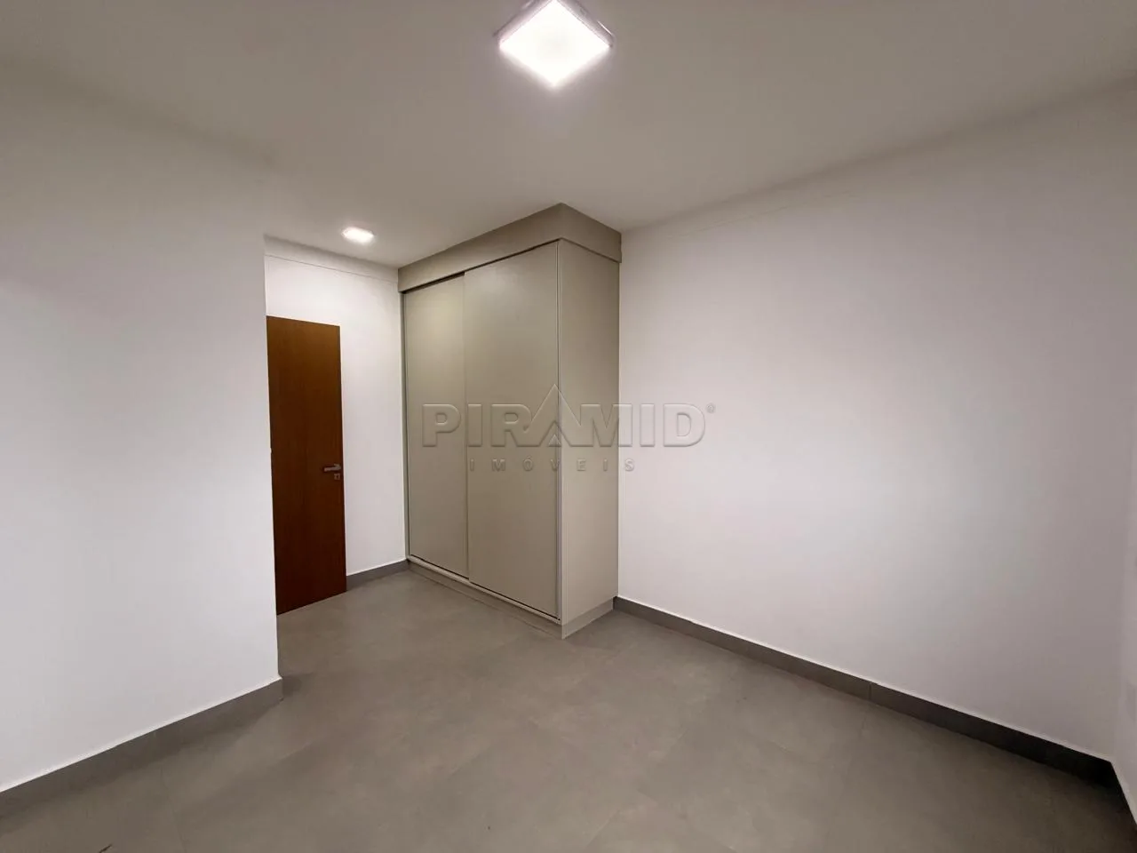 Alugar Apartamento / Padr&atilde;o em Ribeir&atilde;o Preto R$ 4.500,00 - Foto 21
