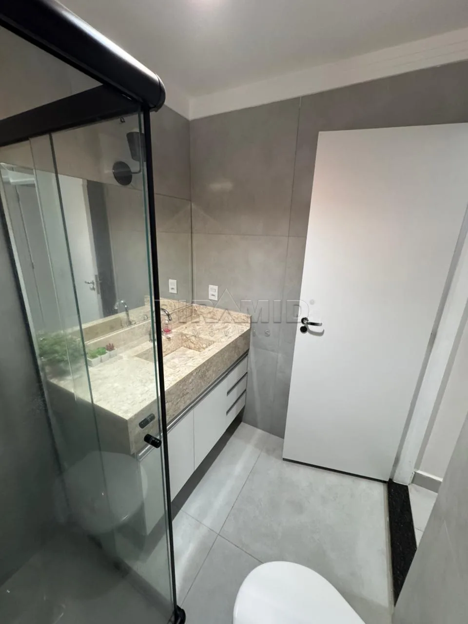 Alugar Apartamento / Padr&atilde;o em Ribeir&atilde;o Preto R$ 2.400,00 - Foto 9