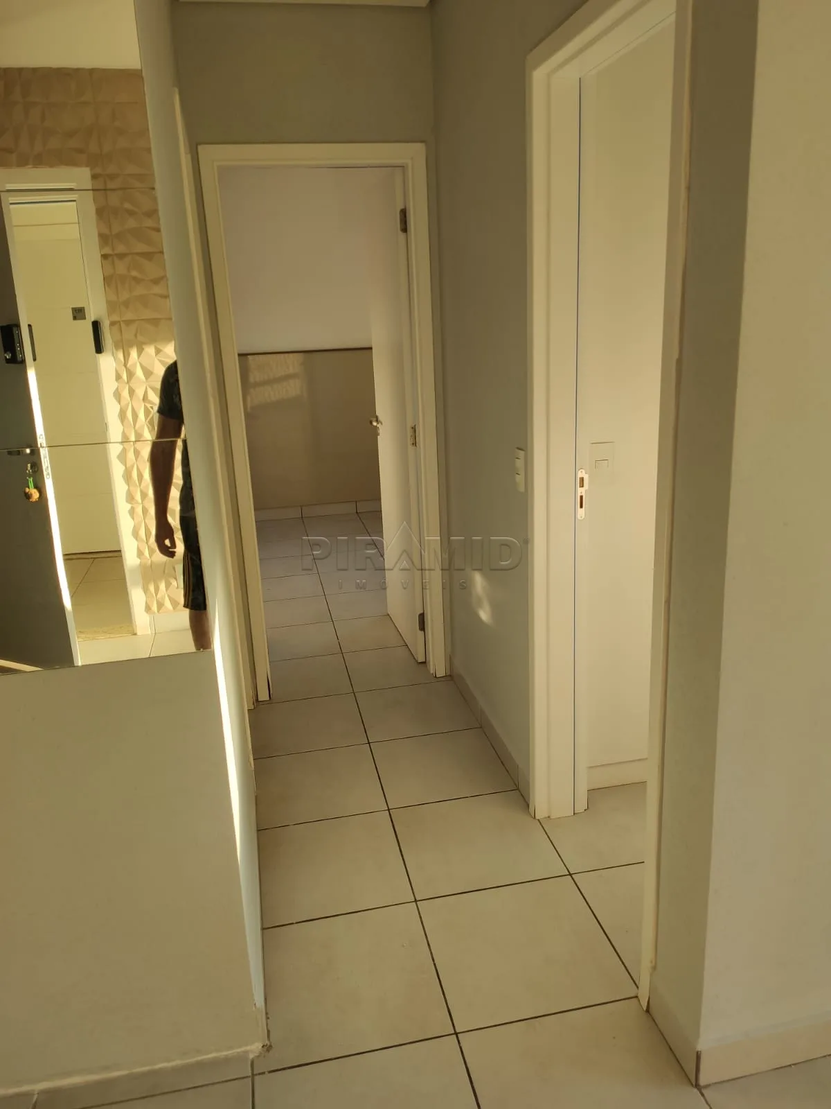 Alugar Apartamento / Padr&atilde;o em Ribeir&atilde;o Preto R$ 1.700,00 - Foto 6