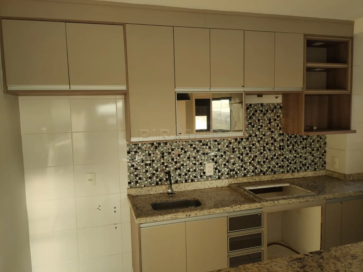 Alugar Apartamento / Padr&atilde;o em Ribeir&atilde;o Preto R$ 1.700,00 - Foto 12