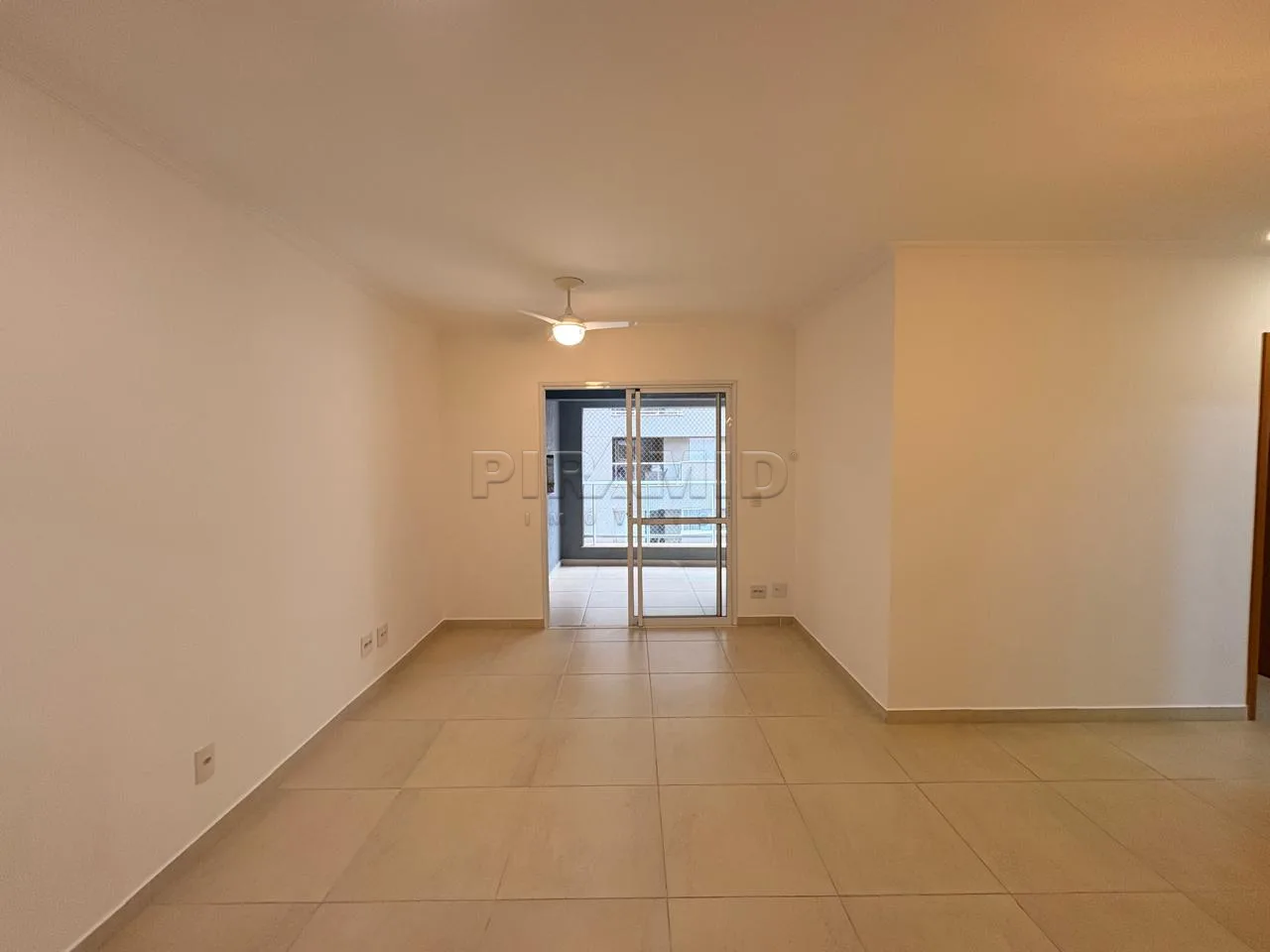 Alugar Apartamento / Padr&atilde;o em Ribeir&atilde;o Preto R$ 3.800,00 - Foto 3