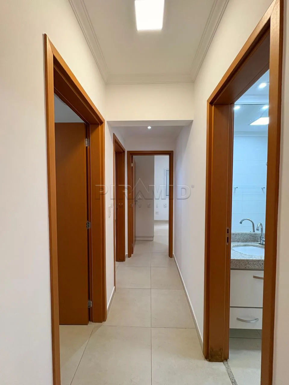 Alugar Apartamento / Padr&atilde;o em Ribeir&atilde;o Preto R$ 3.800,00 - Foto 12