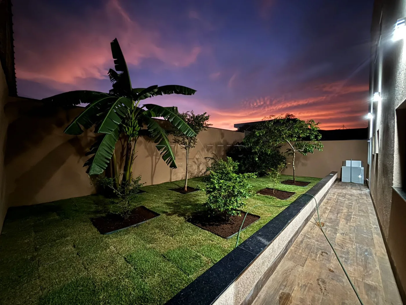 Comprar Casa / Padr&atilde;o em Ribeir&atilde;o Preto R$ 692.000,00 - Foto 3