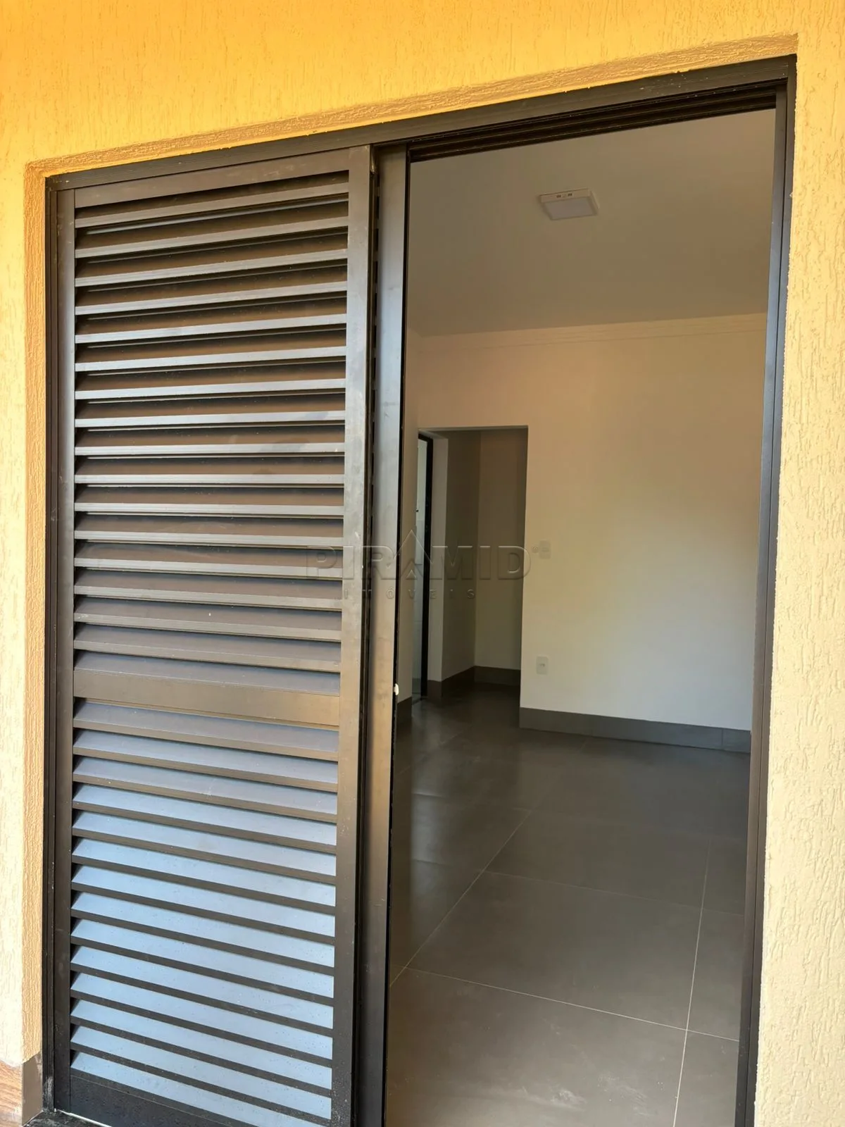 Comprar Casa / Padr&atilde;o em Ribeir&atilde;o Preto R$ 692.000,00 - Foto 16