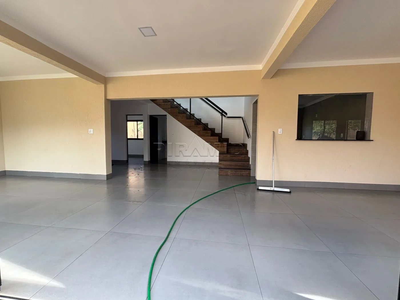 Comprar Casa / Padr&atilde;o em Ribeir&atilde;o Preto R$ 692.000,00 - Foto 4