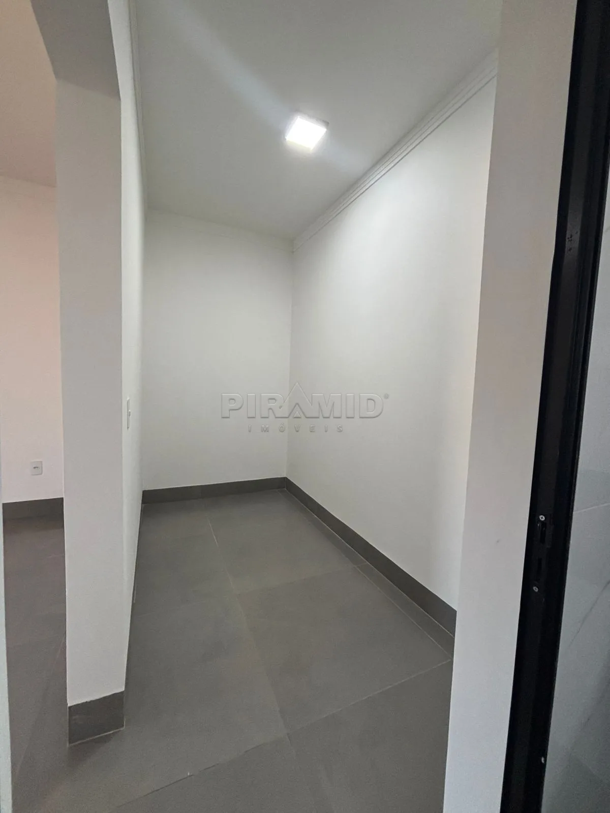 Comprar Casa / Padr&atilde;o em Ribeir&atilde;o Preto R$ 692.000,00 - Foto 18