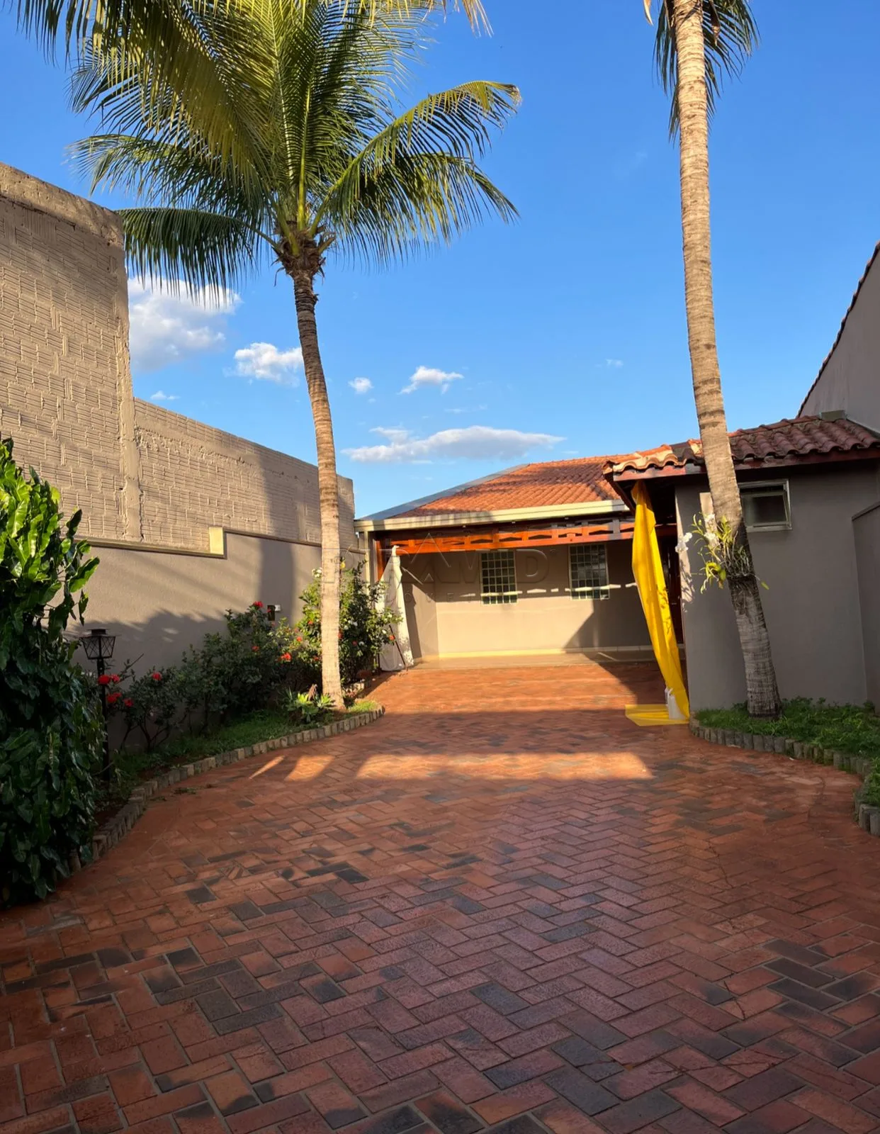 Comprar Casa / Padr&atilde;o em Ribeir&atilde;o Preto R$ 550.000,00 - Foto 2