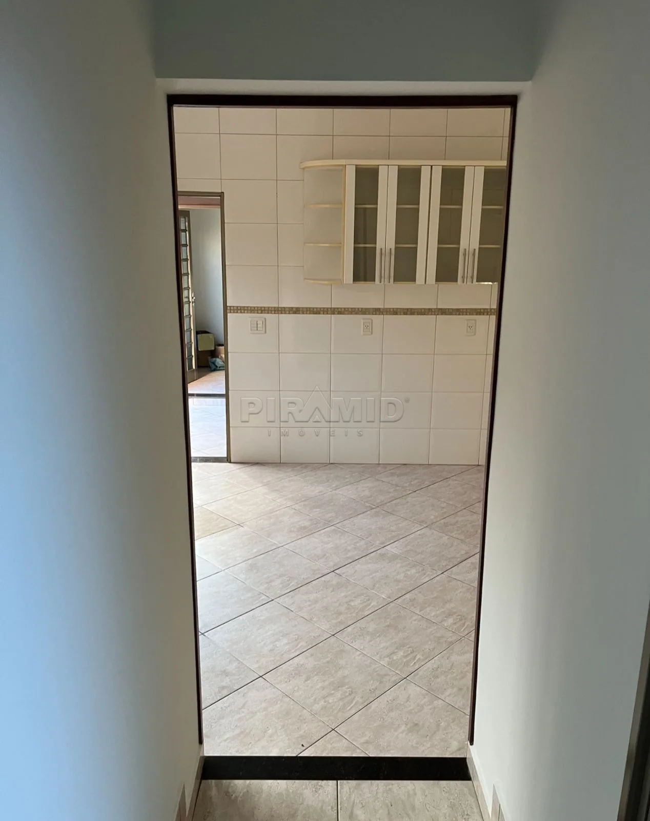 Comprar Casa / Padr&atilde;o em Ribeir&atilde;o Preto R$ 550.000,00 - Foto 9