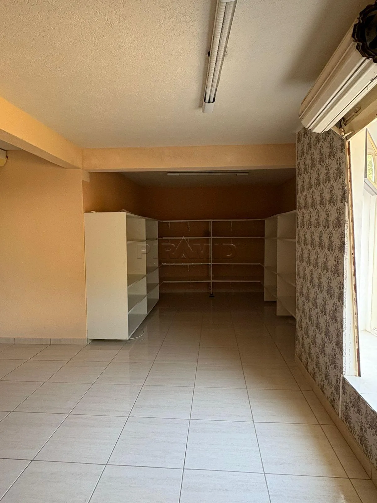 Alugar Comercial / Sal&atilde;o em Ribeir&atilde;o Preto R$ 3.200,00 - Foto 7