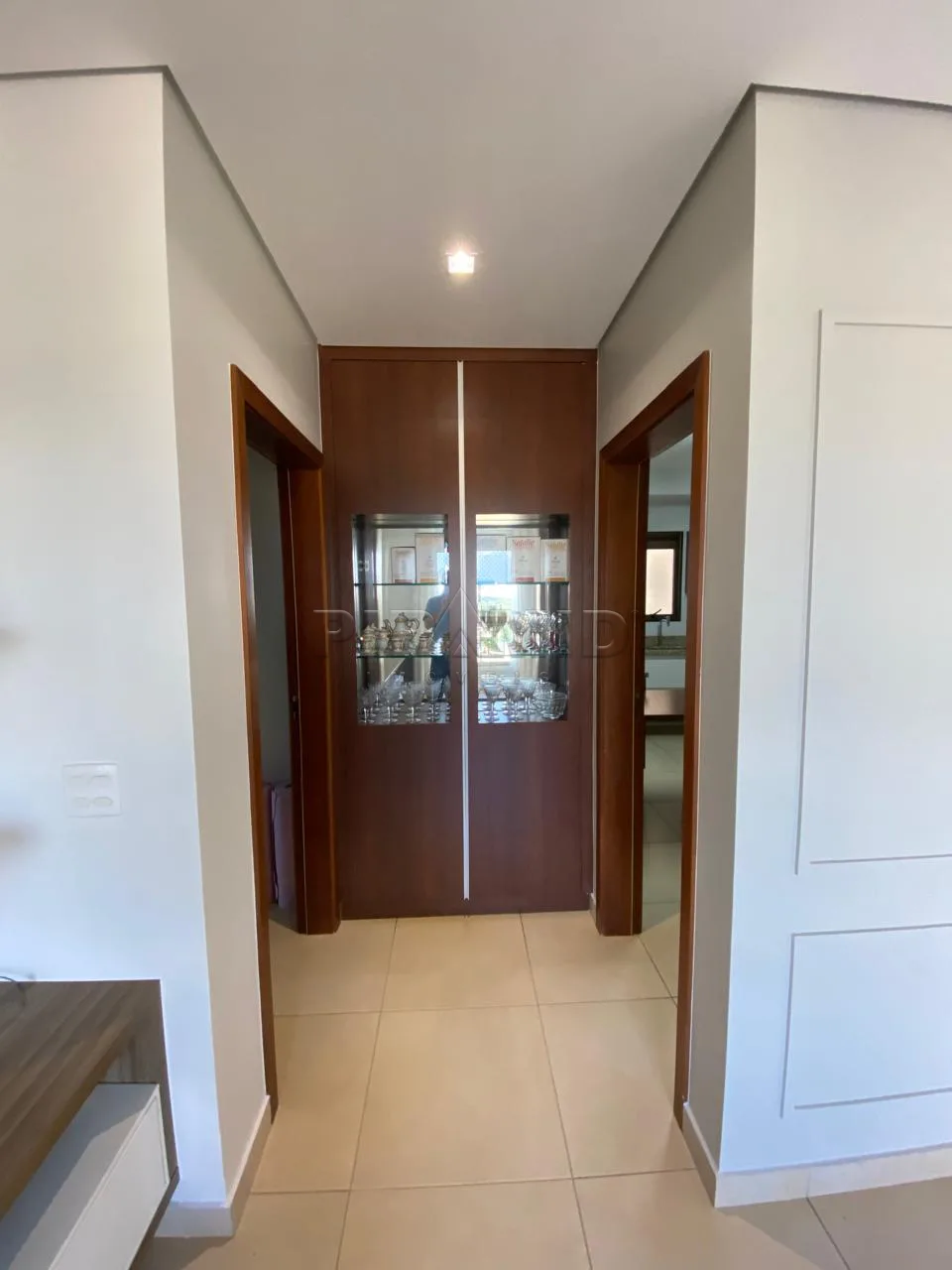 Alugar Apartamento / Padr&atilde;o em Ribeir&atilde;o Preto R$ 4.700,00 - Foto 12