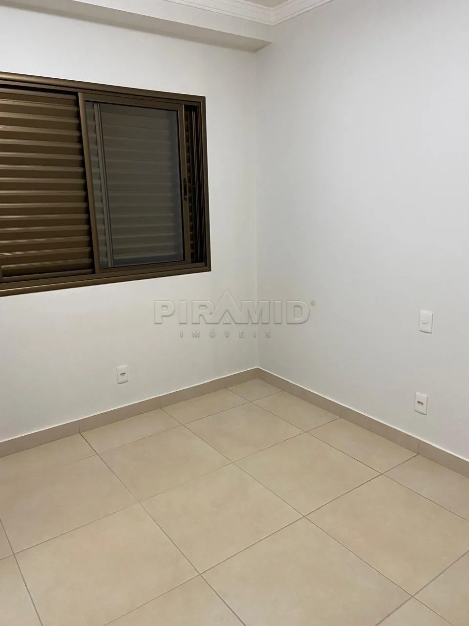 Alugar Apartamento / Padr&atilde;o em Ribeir&atilde;o Preto R$ 4.700,00 - Foto 14