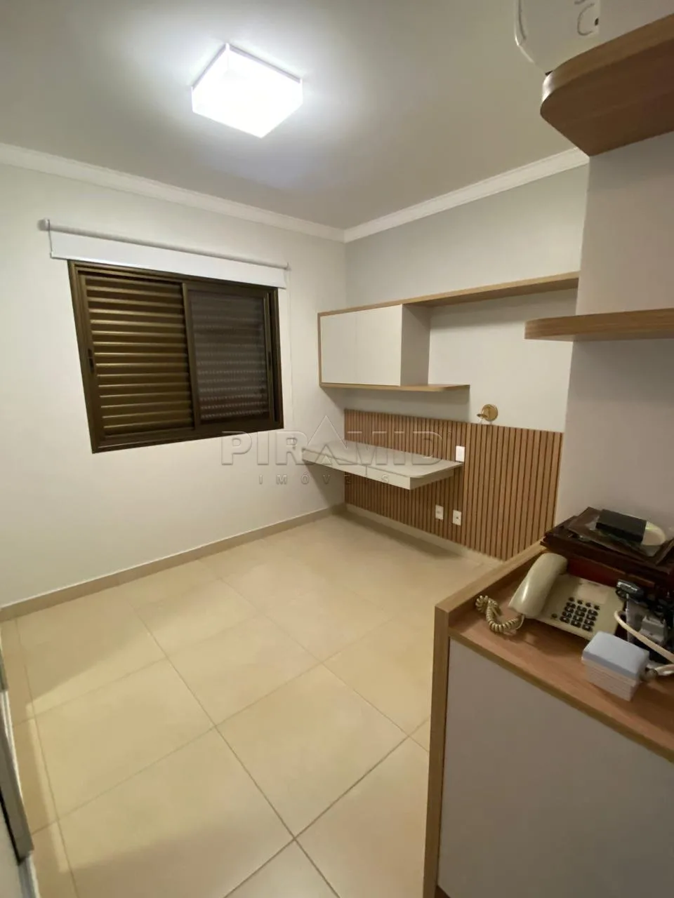 Alugar Apartamento / Padr&atilde;o em Ribeir&atilde;o Preto R$ 4.700,00 - Foto 16