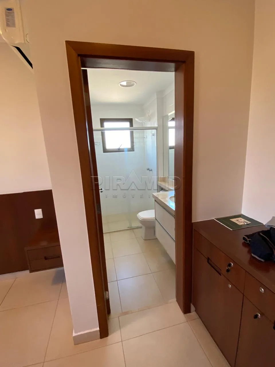 Alugar Apartamento / Padr&atilde;o em Ribeir&atilde;o Preto R$ 4.700,00 - Foto 20