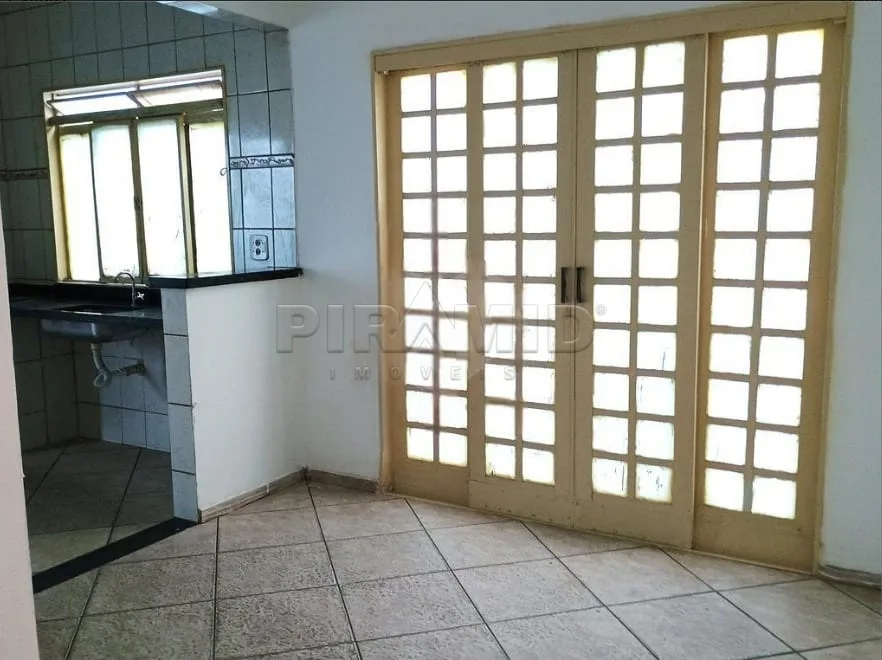 Alugar Casa / Padr&atilde;o em Ribeir&atilde;o Preto R$ 2.100,00 - Foto 4