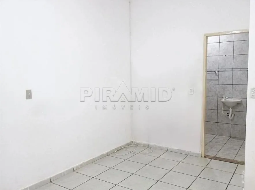 Alugar Casa / Padr&atilde;o em Ribeir&atilde;o Preto R$ 2.100,00 - Foto 10