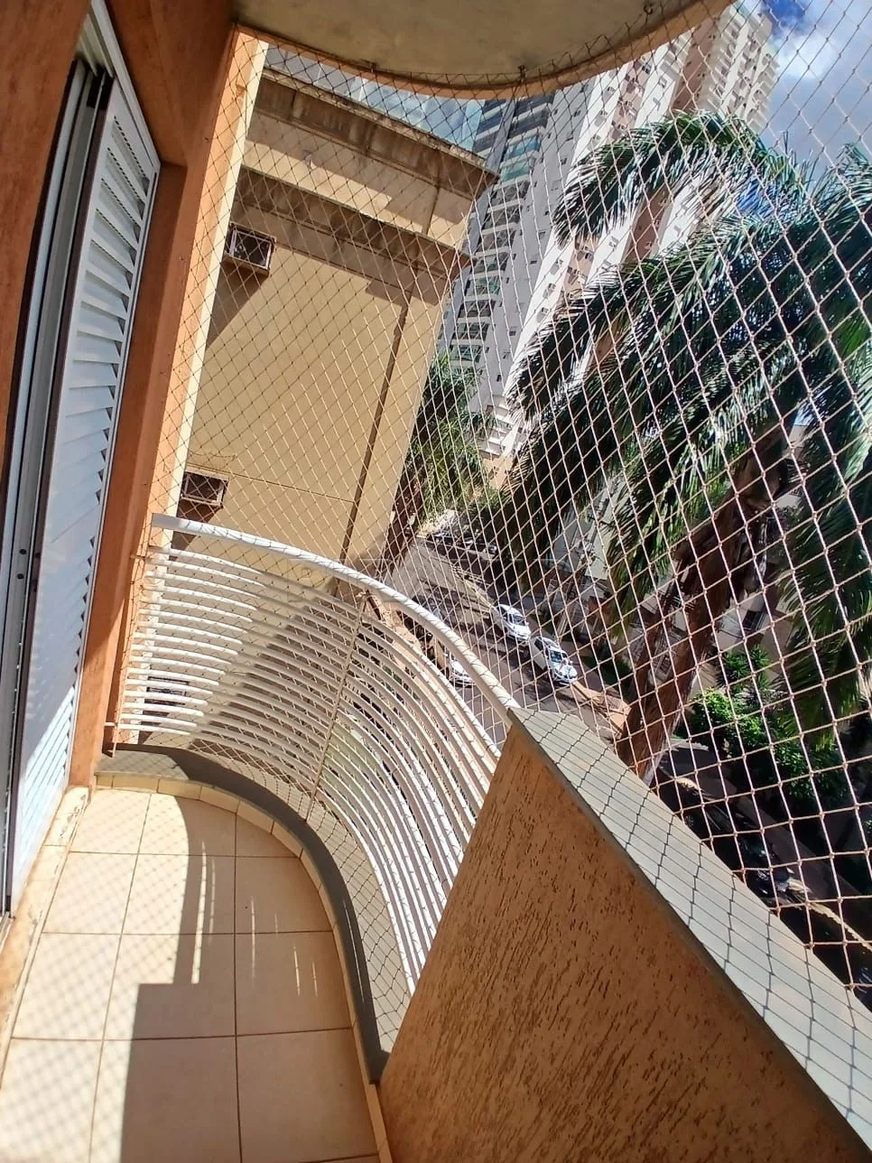 Alugar Apartamento / Padr&atilde;o em Ribeir&atilde;o Preto R$ 2.000,00 - Foto 4