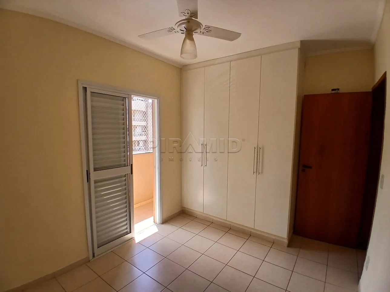 Alugar Apartamento / Padr&atilde;o em Ribeir&atilde;o Preto R$ 2.000,00 - Foto 11