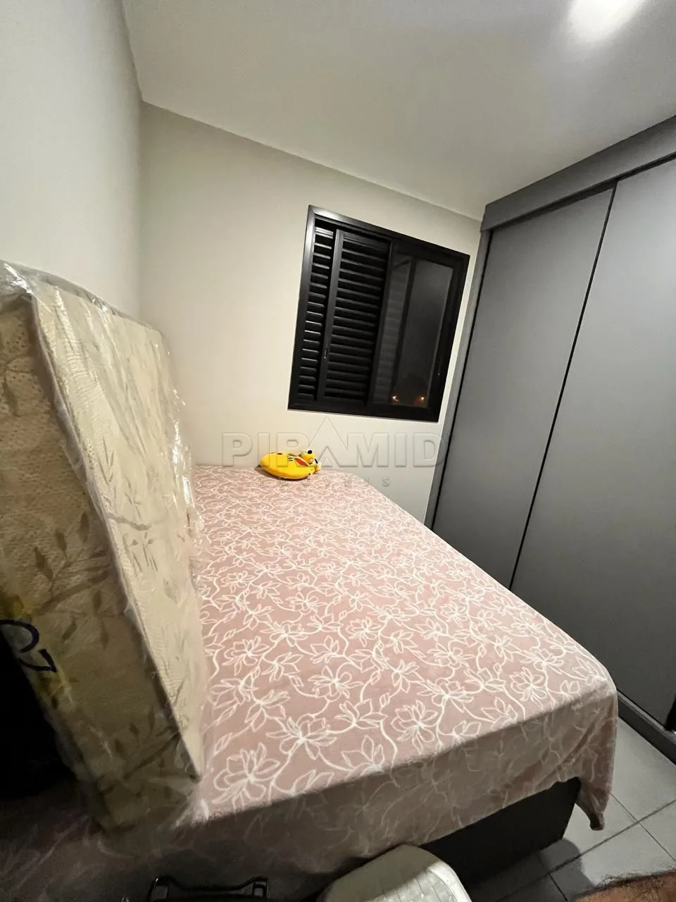 Comprar Apartamento / Padr&atilde;o em Ribeir&atilde;o Preto R$ 350.000,00 - Foto 11