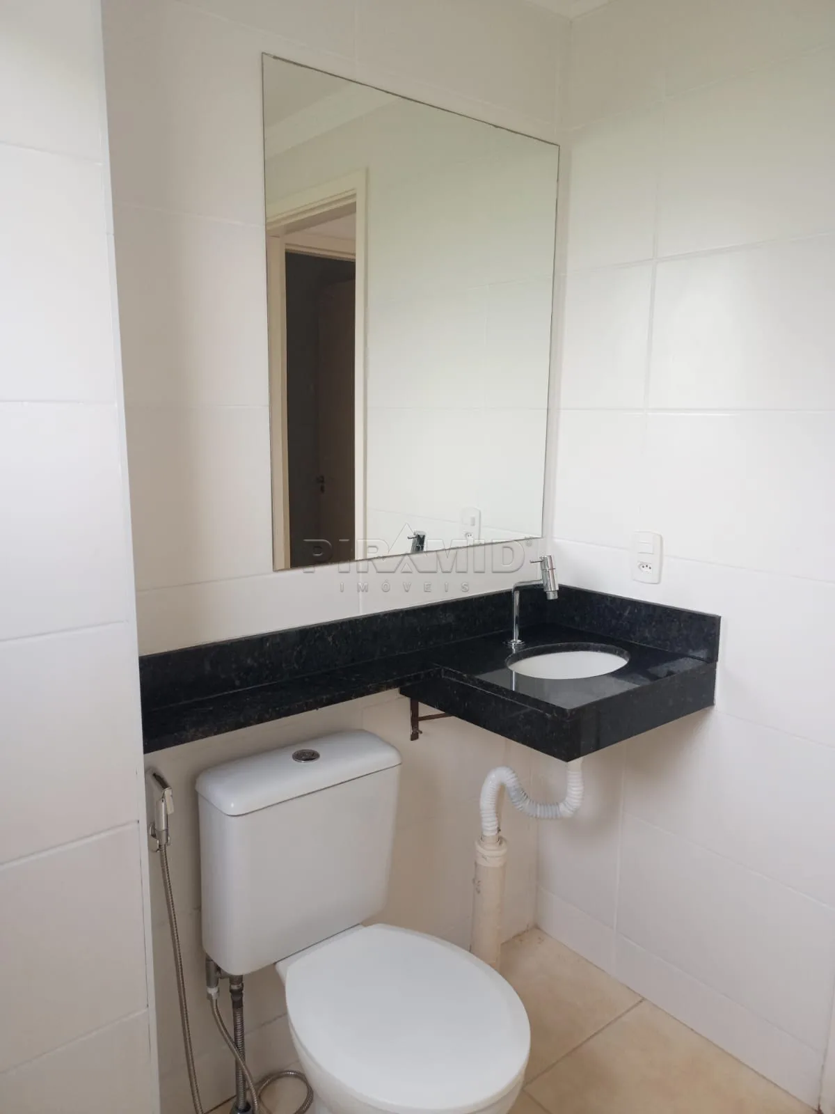 Alugar Apartamento / Padr&atilde;o em Ribeir&atilde;o Preto R$ 800,00 - Foto 11