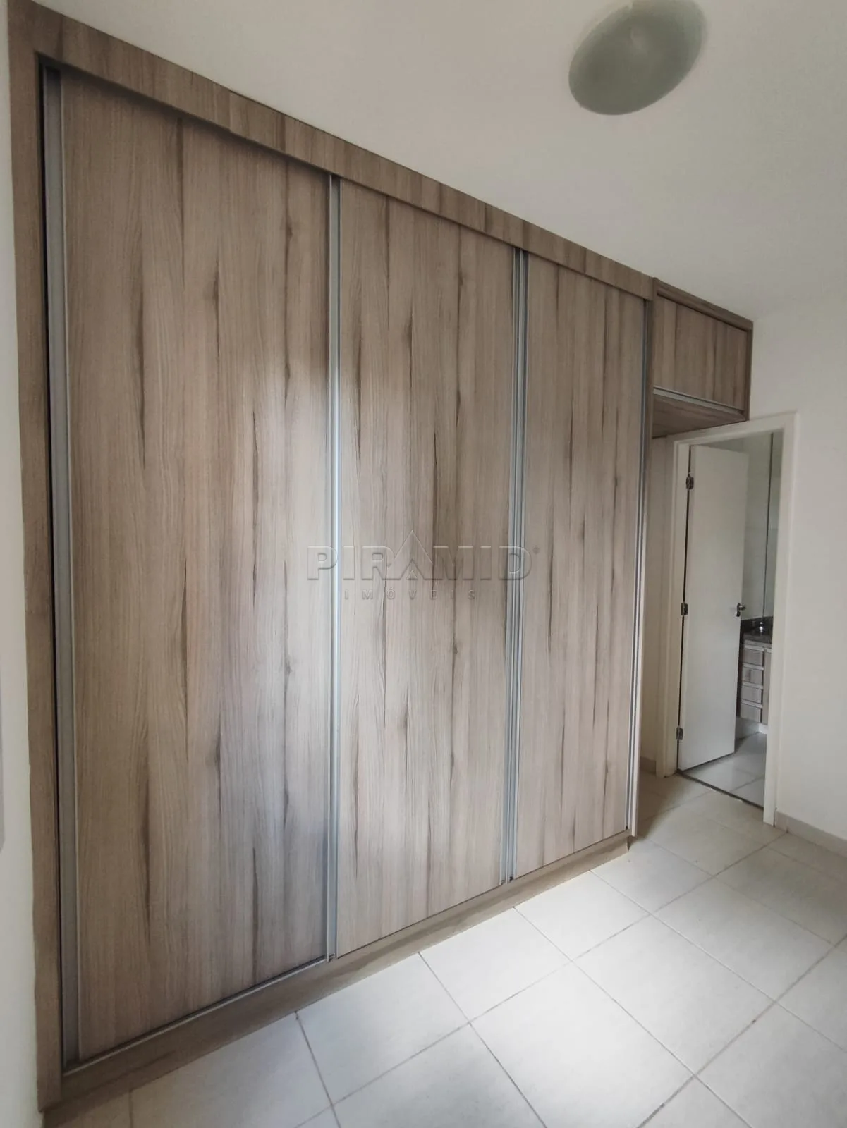 Alugar Apartamento / Padr&atilde;o em Ribeir&atilde;o Preto R$ 3.700,00 - Foto 10