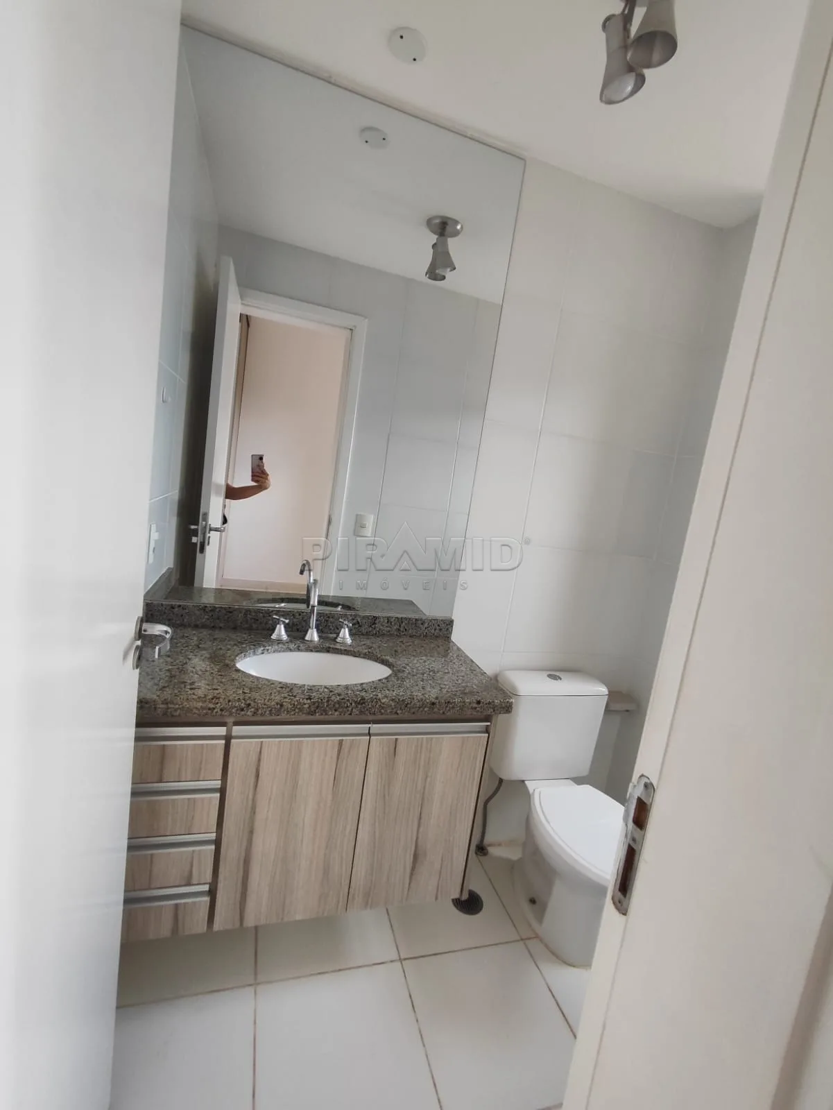 Alugar Apartamento / Padr&atilde;o em Ribeir&atilde;o Preto R$ 3.700,00 - Foto 21