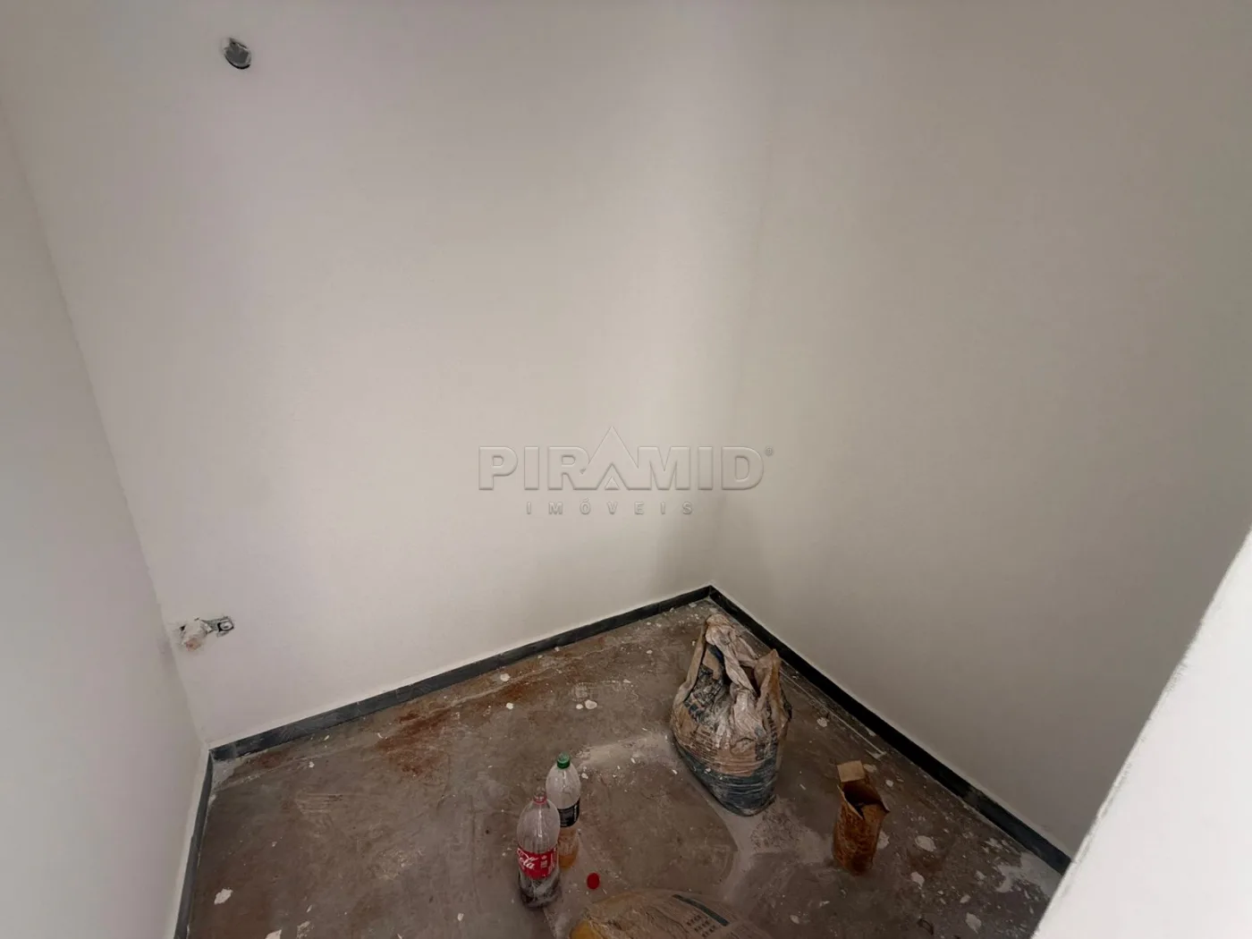 Alugar Comercial / Sal&atilde;o em Ribeir&atilde;o Preto R$ 3.200,00 - Foto 4