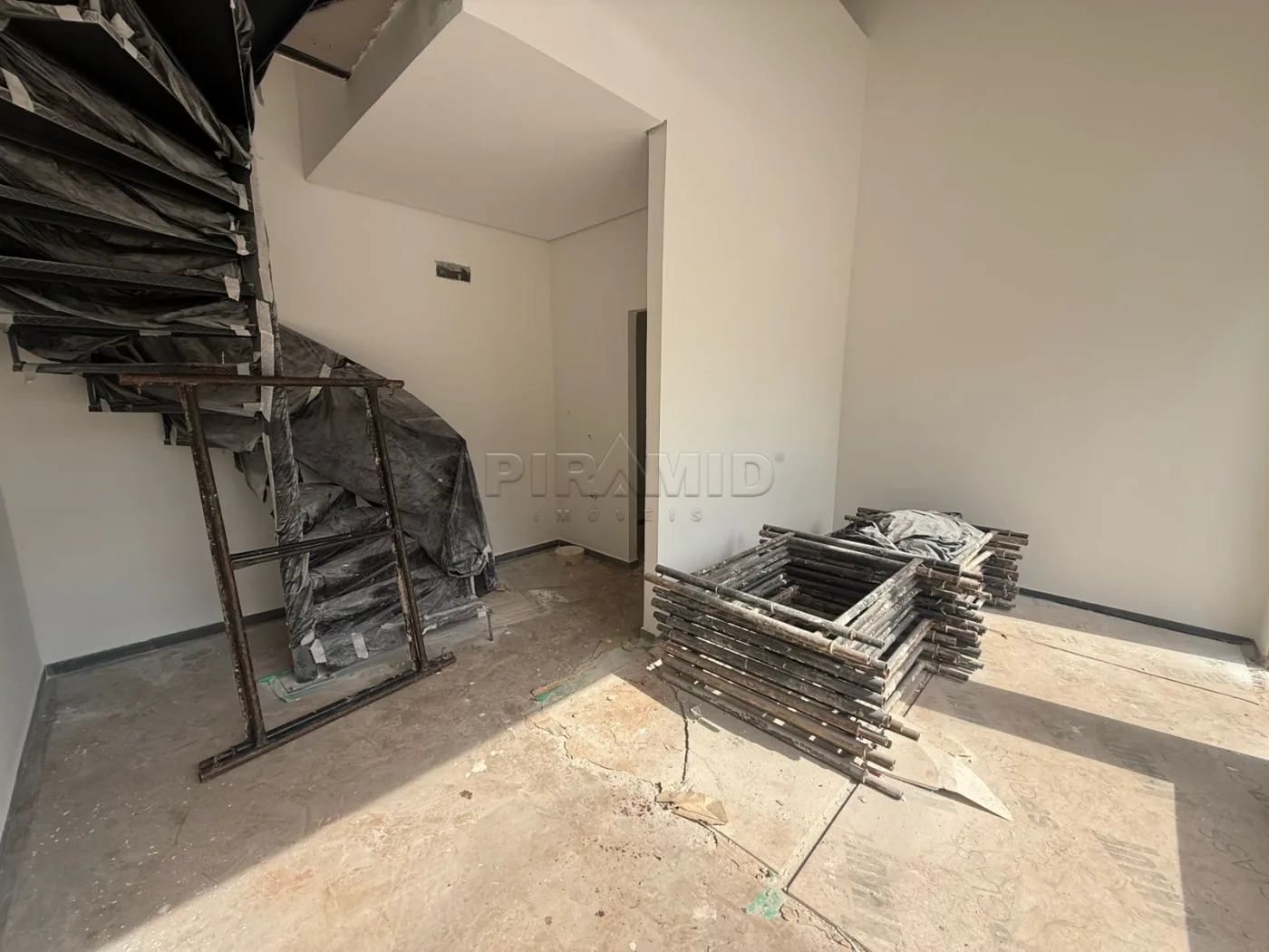 Alugar Comercial / Sal&atilde;o em Ribeir&atilde;o Preto R$ 3.200,00 - Foto 1