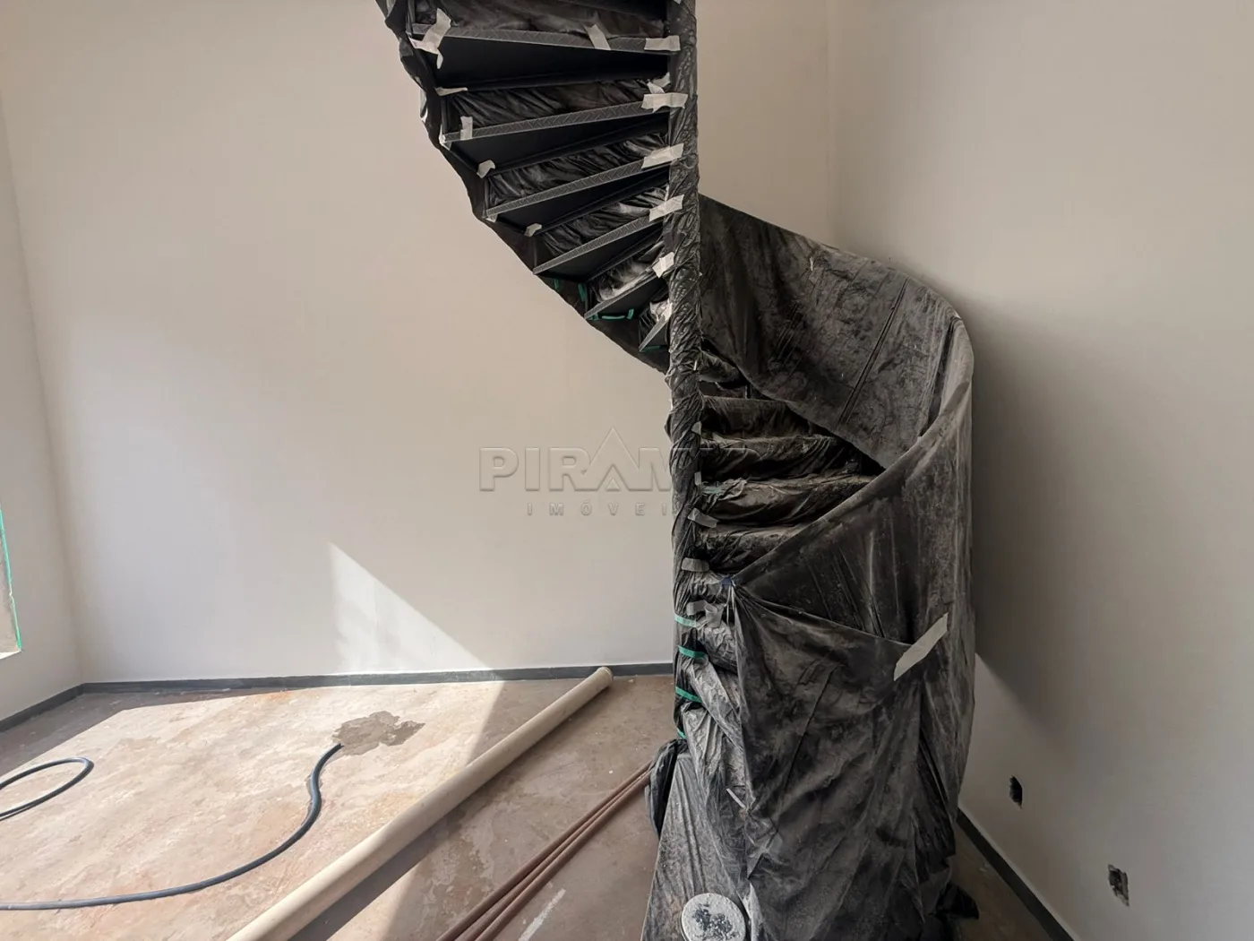 Alugar Comercial / Sal&atilde;o em Ribeir&atilde;o Preto R$ 3.200,00 - Foto 5