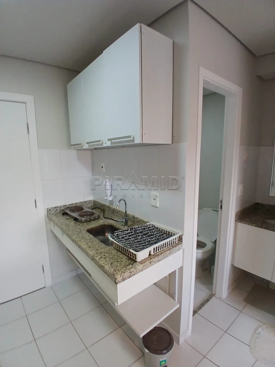 Alugar Apartamento / Padr&atilde;o em Ribeir&atilde;o Preto R$ 1.500,00 - Foto 7